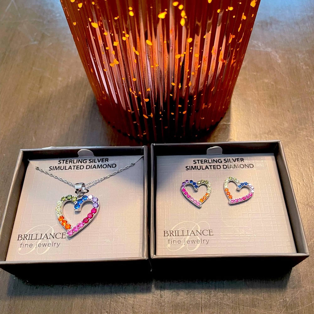 Brilliance 🌈❤️ rainbow heart pendant and earrings